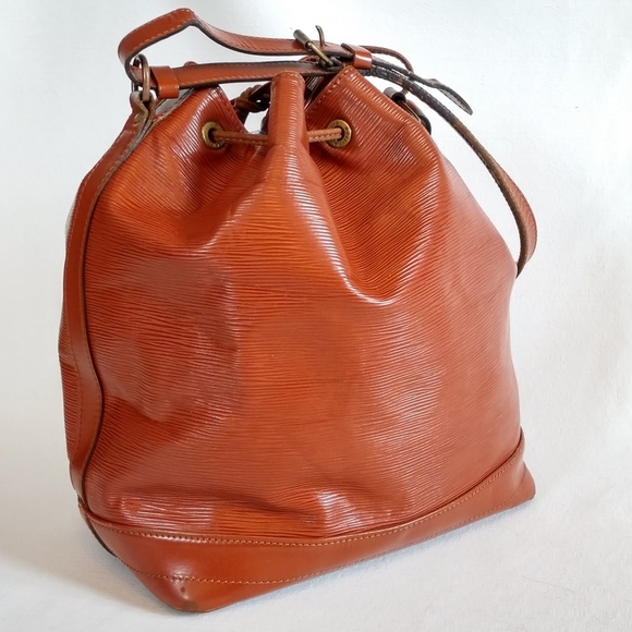 COPY - COPY - Louis Vuitton Epi Noe large - Picture 2 of 7